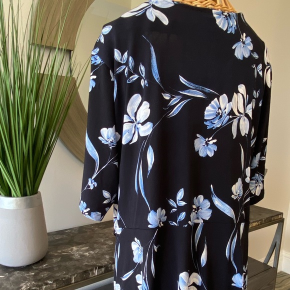 The Limited 1XL Navy Floral with ruffle neck and side tie blouse. - Picture 2 of 3